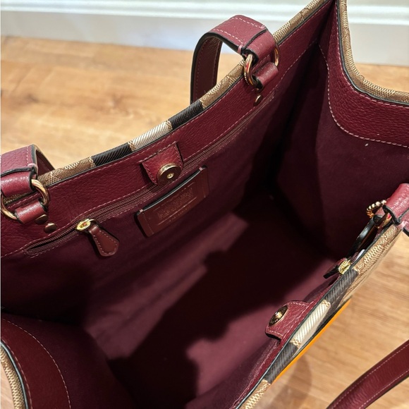 Coach Dempsey Tan and Orange Signature Tote - Picture 5 of 7